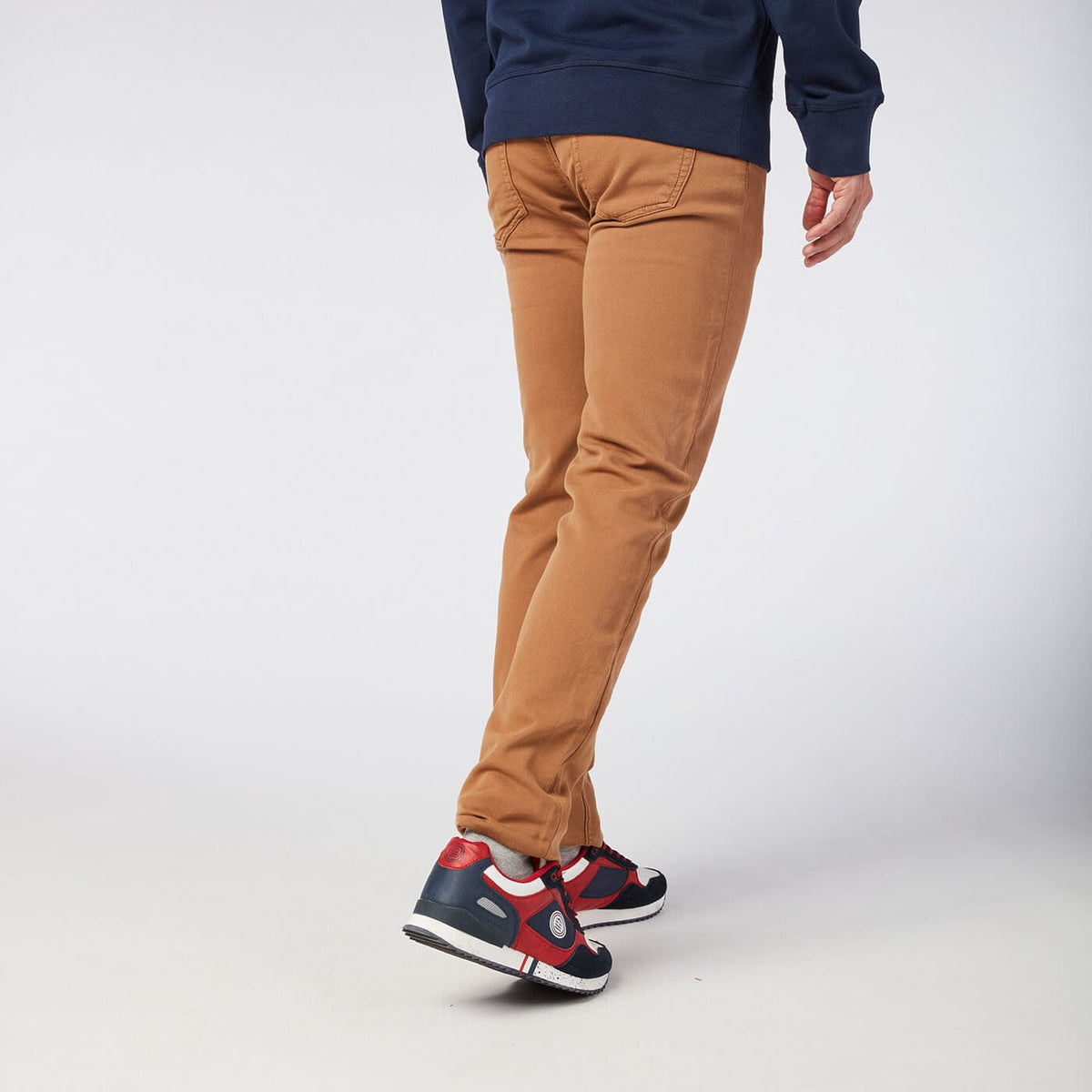 Pantalón de hombre beige con 5 bolsillos y corte ajustado 325 Powertwist