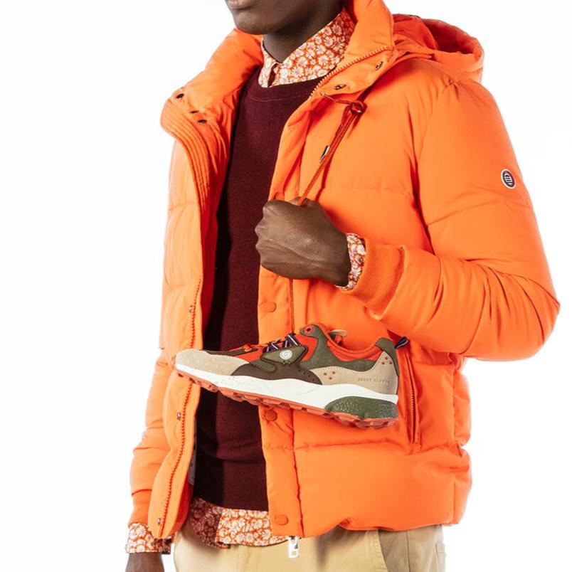 Camisa naranja cobrizo de manga larga con estampado floral