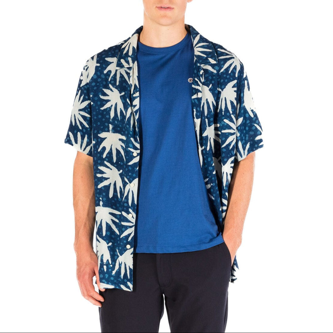Camisa de manga corta San indigo con estampado fantasía