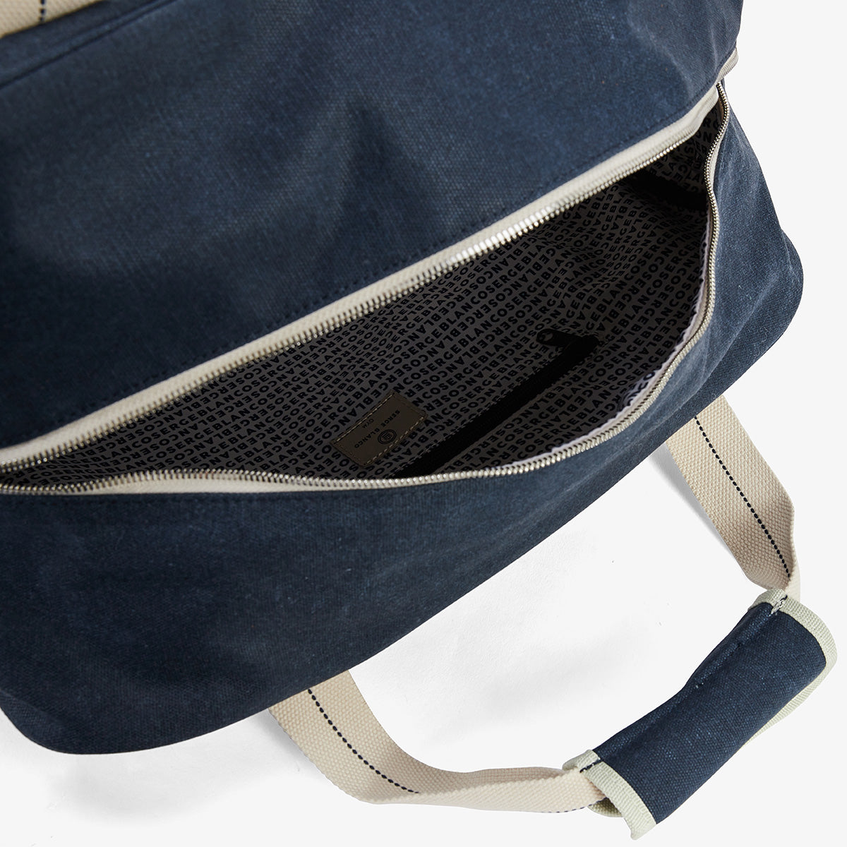 Bolsa 24H GYM azul marino oscuro sarga blanco