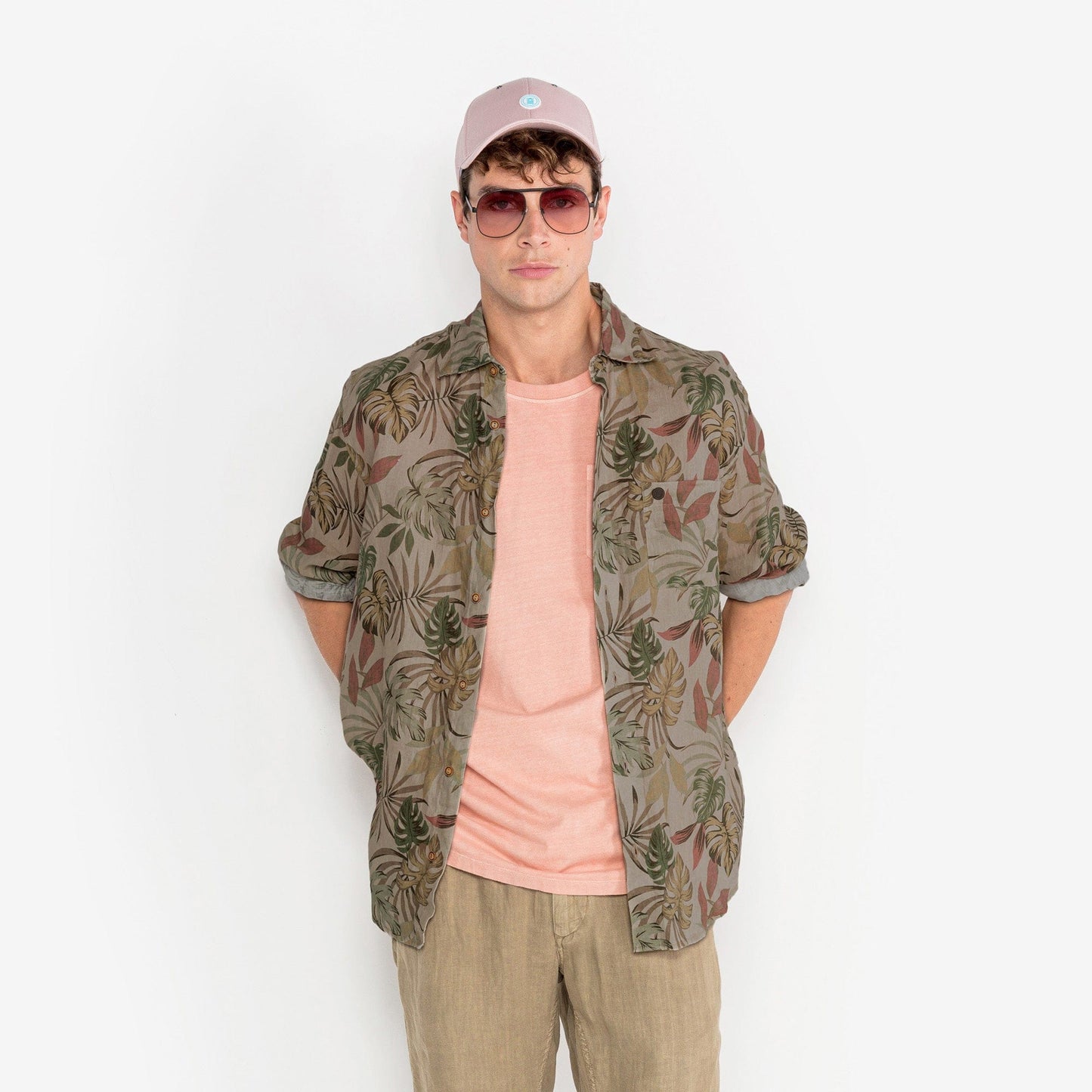 Gorra de sarga rosa nude