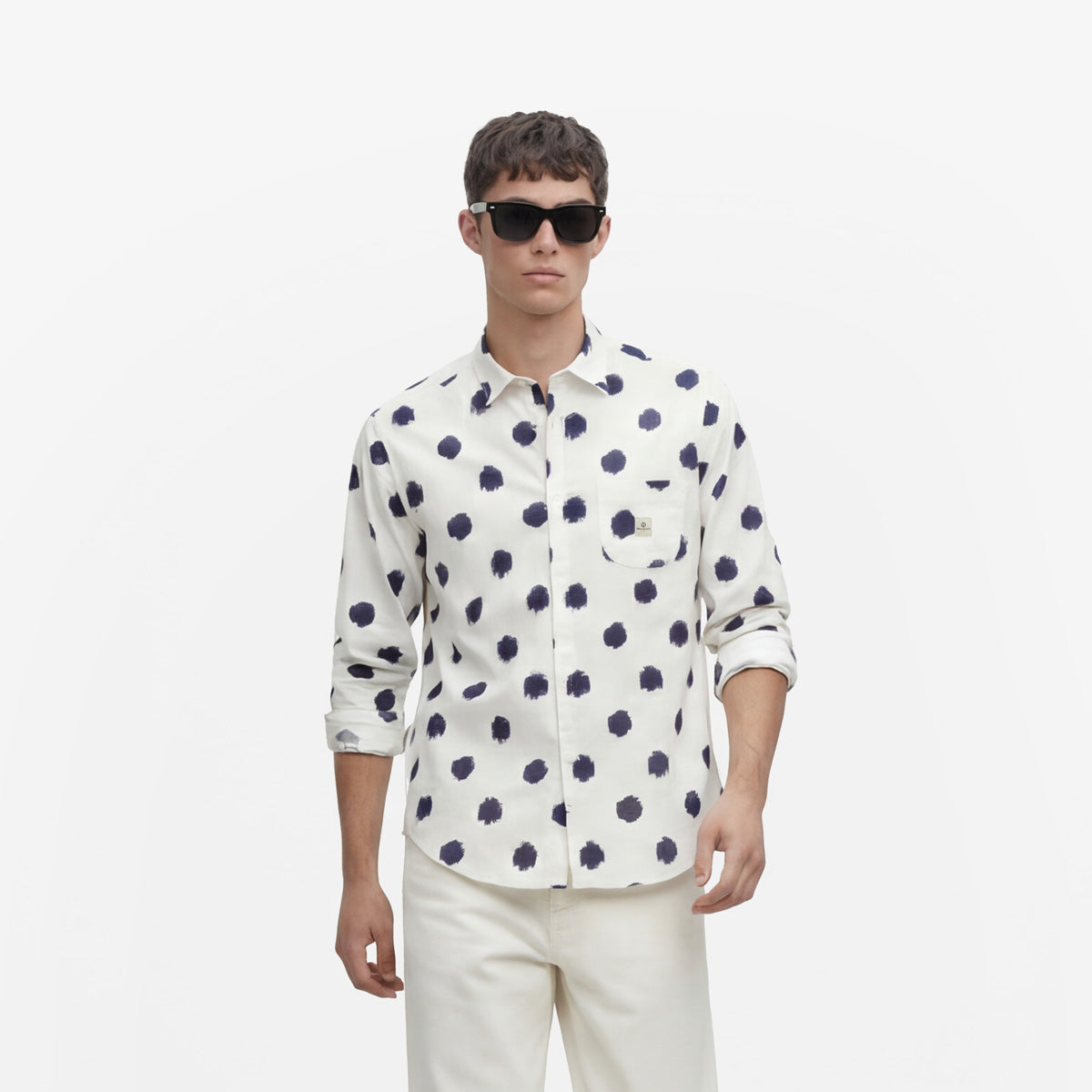 Camisa de manga larga de algodón con estampado de lunares grandes blancos HOMBRE SERGE BLANCO