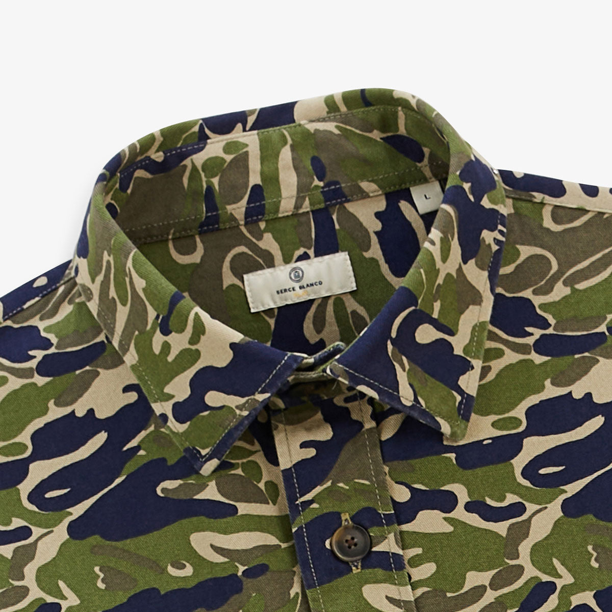 Camisa de manga larga de algodón con estampado de camuflaje y dos bolsillos en el pecho Clovis Hombre SERGE BLANCO