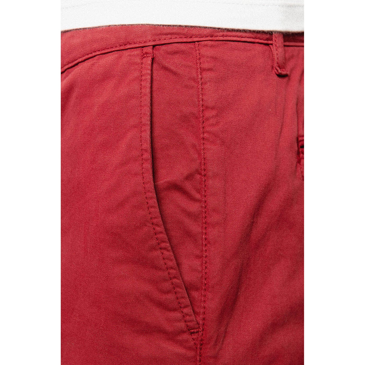 Chino 702 rosso