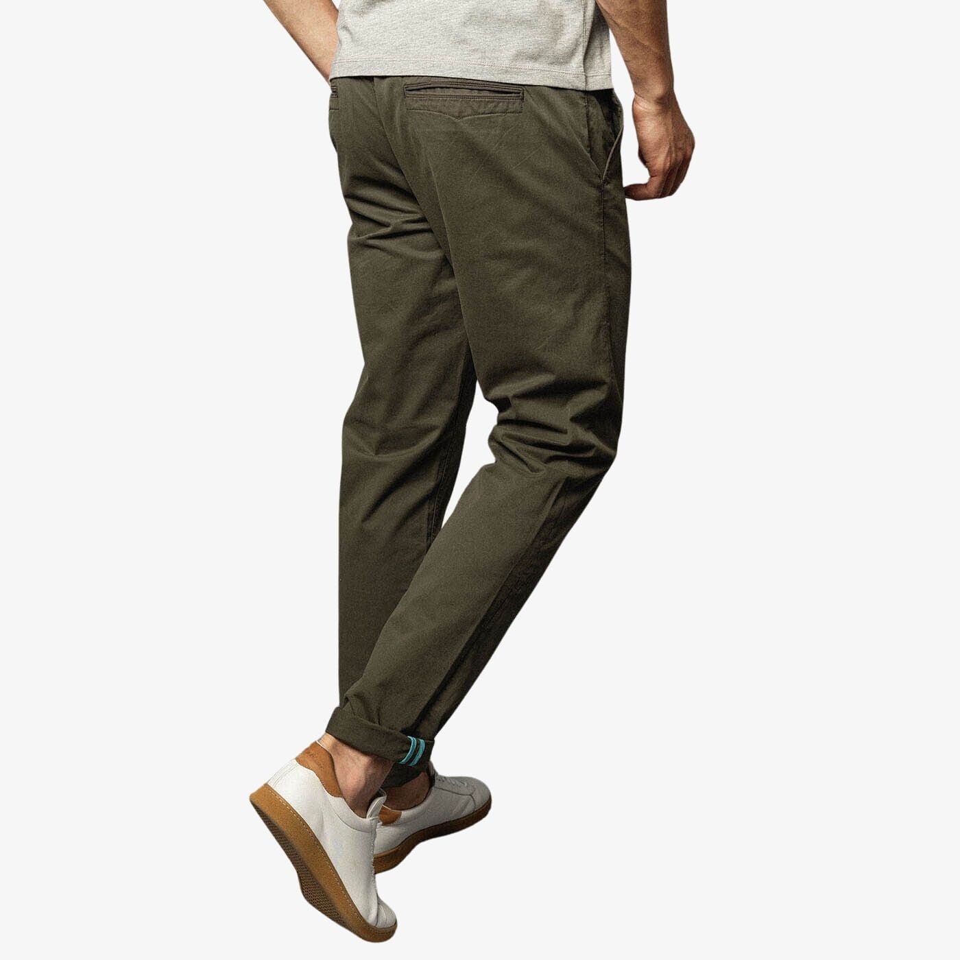 Chino 702 taglio comodo verde scuro