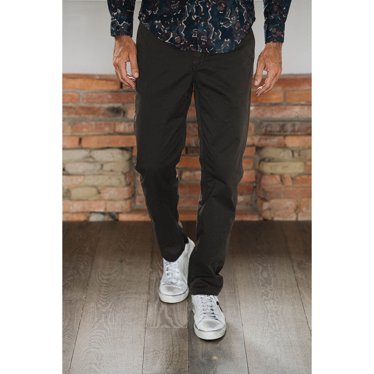 Pantaloni chino in cotone elasticizzato - Modello 702