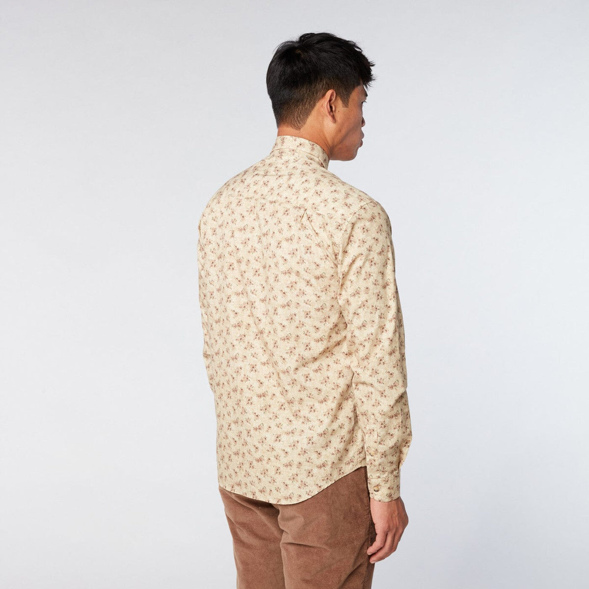 Camicia stampata con motivi floreali vintage gialla dal taglio aderente in cotone da uomo Serge Blanco