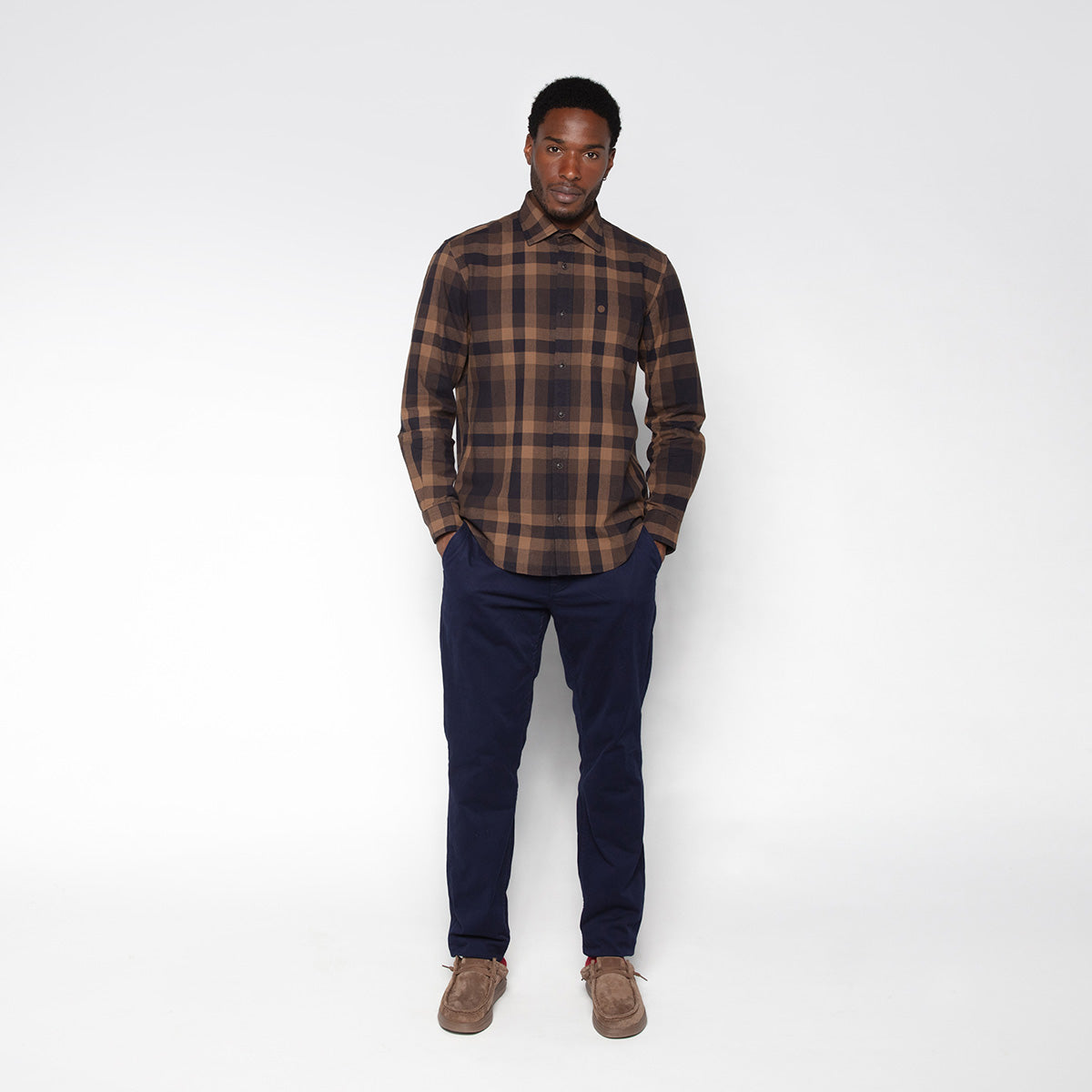 Chino 702 Taglio comodo in cotone blu navy da uomo SERGE BLANCO