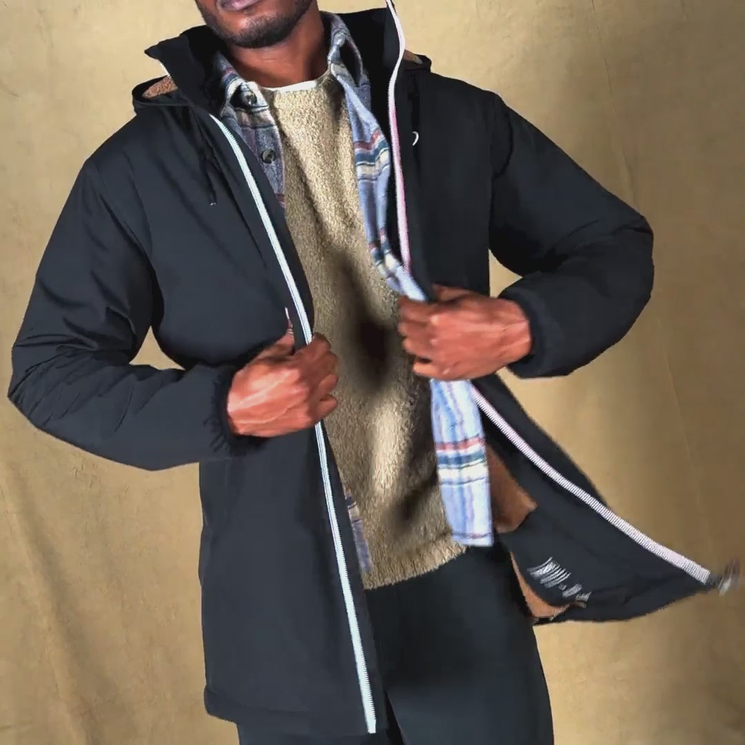 Maglione in lana riccia beige Masao